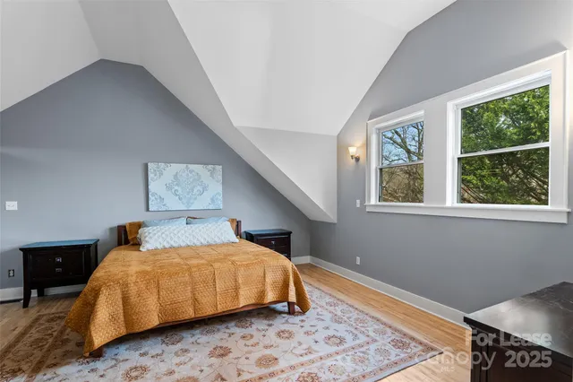 $3,900 | 5 Elmore Street, Asheville, NC 28804