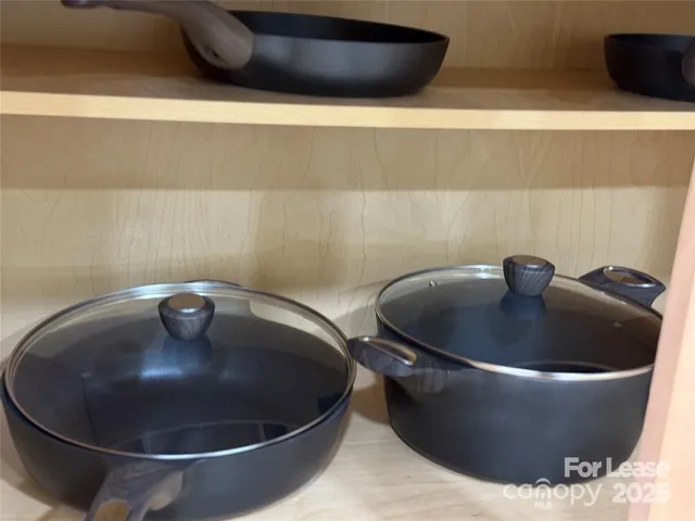 $3,900 | 5 Elmore Street, Asheville, NC 28804