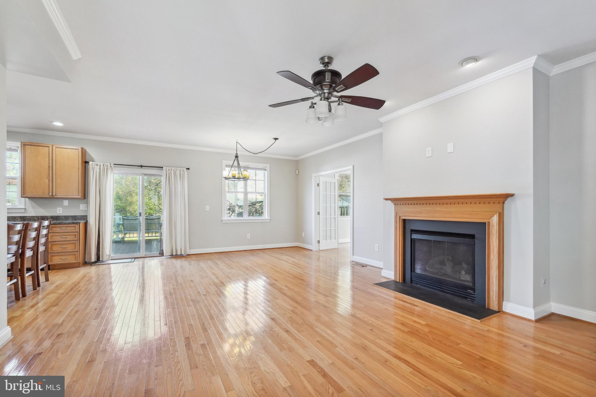 318 Cedar Grove Road Edgewater, MD 21037 - Photo 12 of 32