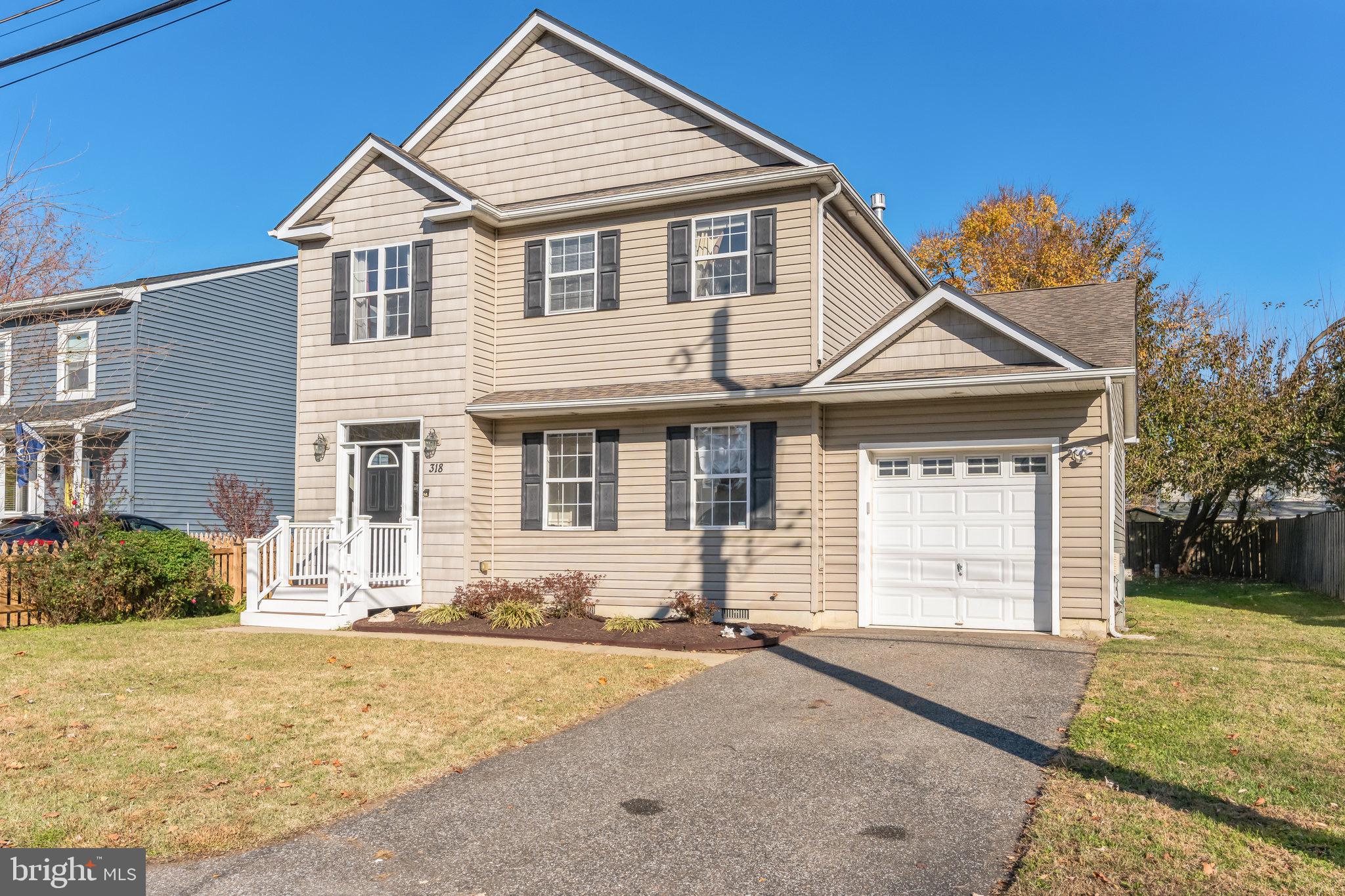 318 Cedar Grove Road Edgewater, MD 21037 - Photo 2 of 32