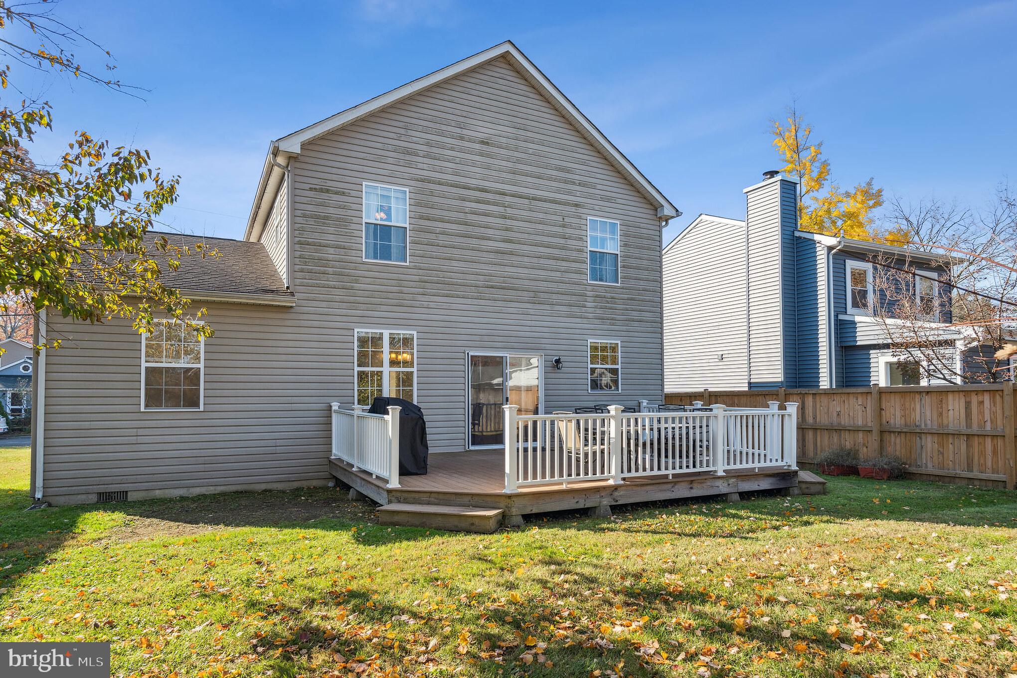 318 Cedar Grove Road Edgewater, MD 21037 - Photo 3 of 32