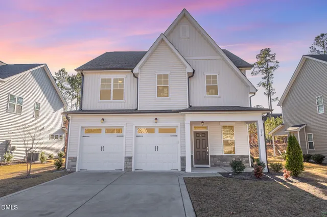 $2,500 | 132 Kensington Dr Spring Lake, Spring Lake, NC 28390