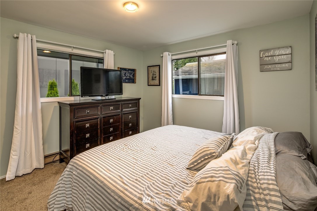 5563 Salish Road Blaine, WA 98230 - Photo 13 of 27 Gallery Image 13
