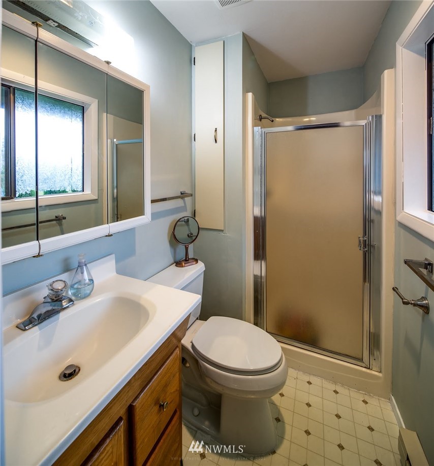 5563 Salish Road Blaine, WA 98230 - Photo 14 of 27 Gallery Image 14