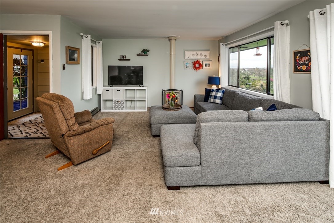 5563 Salish Road Blaine, WA 98230 - Photo 7 of 27 Gallery Image 7