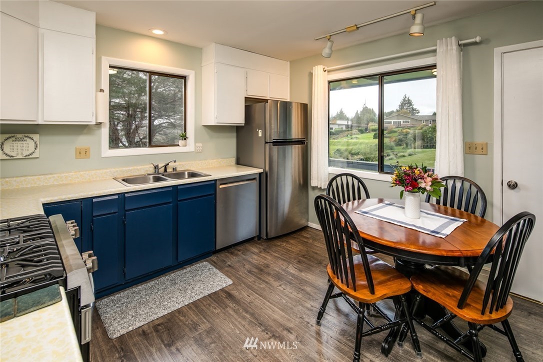 5563 Salish Road Blaine, WA 98230 - Photo 9 of 27 Gallery Image 9