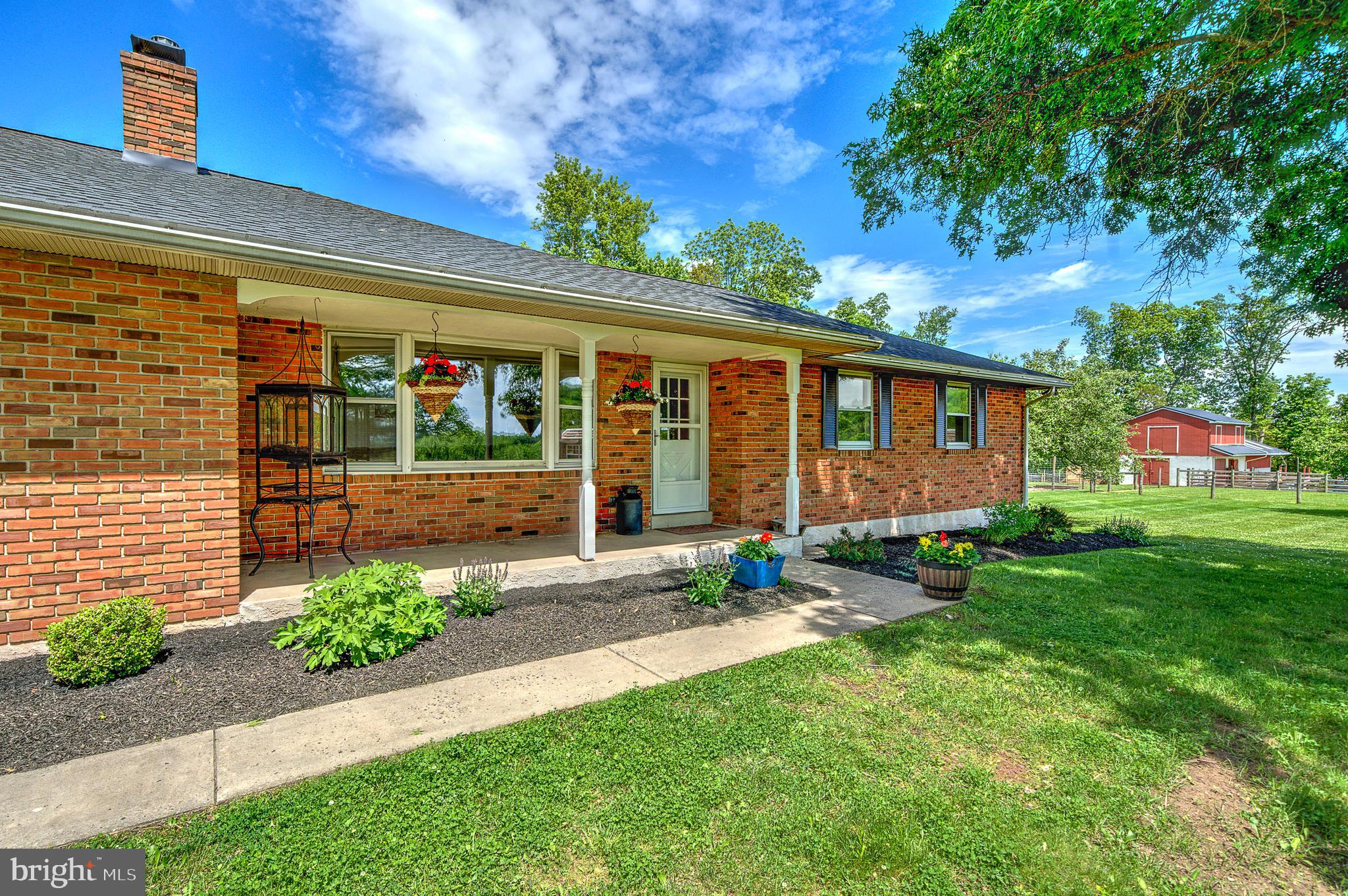 141 Green Hill Road Barto, PA 19504 - Photo 4 of 95