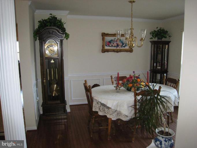 11801 Thrift Road Clinton, MD 20735 - Photo 6 of 30 Dining Room