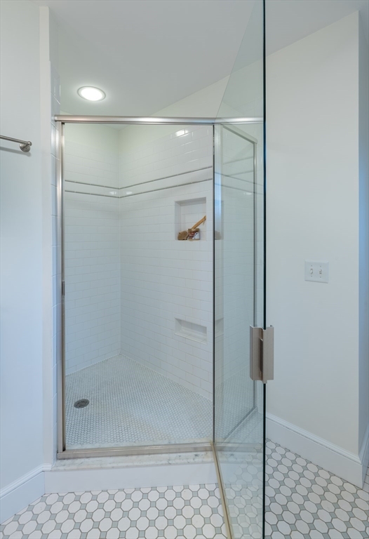88 Round Hill Road, Unit 4 Northampton, MA 01060 - Photo 22 of 32 Gallery Image 22