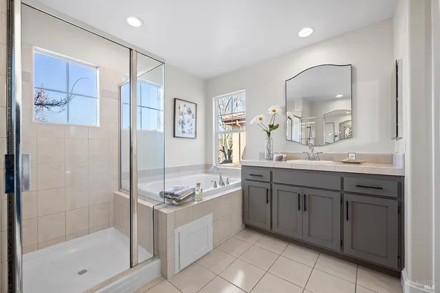 $1,040,000 | 1348 Birdie Drive, Windsor, CA 95492