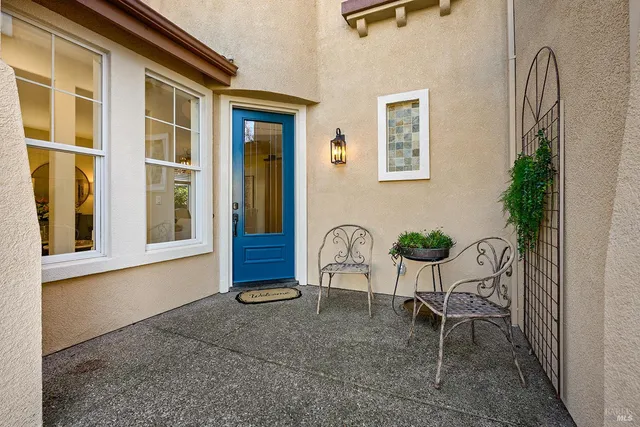 $1,040,000 | 1348 Birdie Drive, Windsor, CA 95492