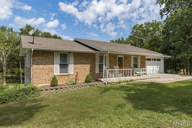 $330,000 | 10576 Union Drive, Ste. Genevieve, MO 63670