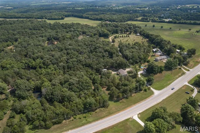 $330,000 | 10576 Union Drive, Ste. Genevieve, MO 63670