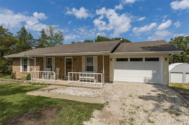 $330,000 | 10576 Union Drive, Ste. Genevieve, MO 63670
