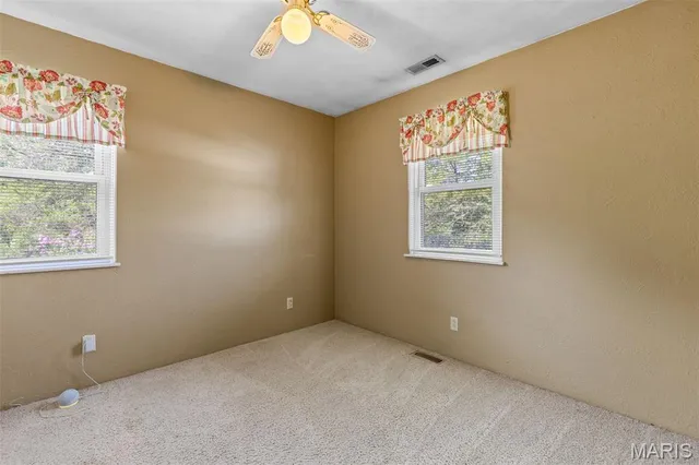 $330,000 | 10576 Union Drive, Ste. Genevieve, MO 63670