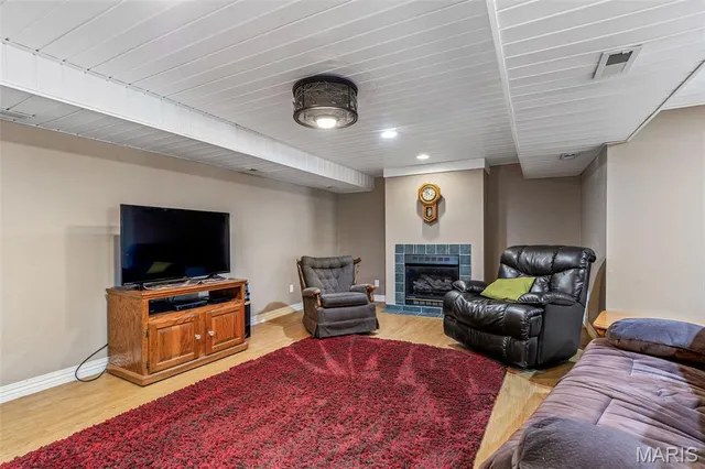 $330,000 | 10576 Union Drive, Ste. Genevieve, MO 63670