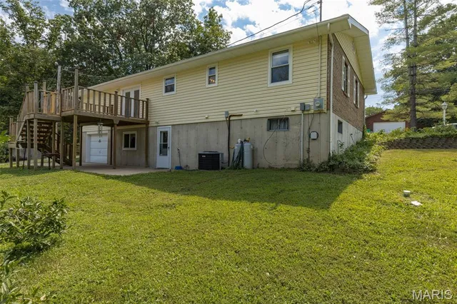 $330,000 | 10576 Union Drive, Ste. Genevieve, MO 63670