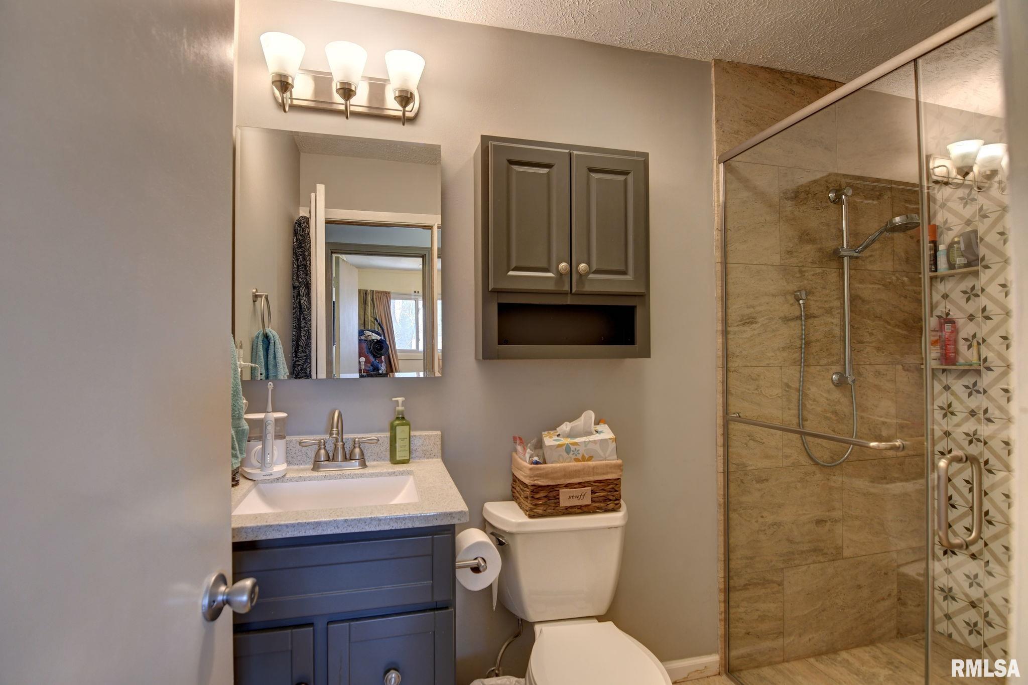 409 Pleasant Lane Rochester, IL 62563 - Photo 23 of 34