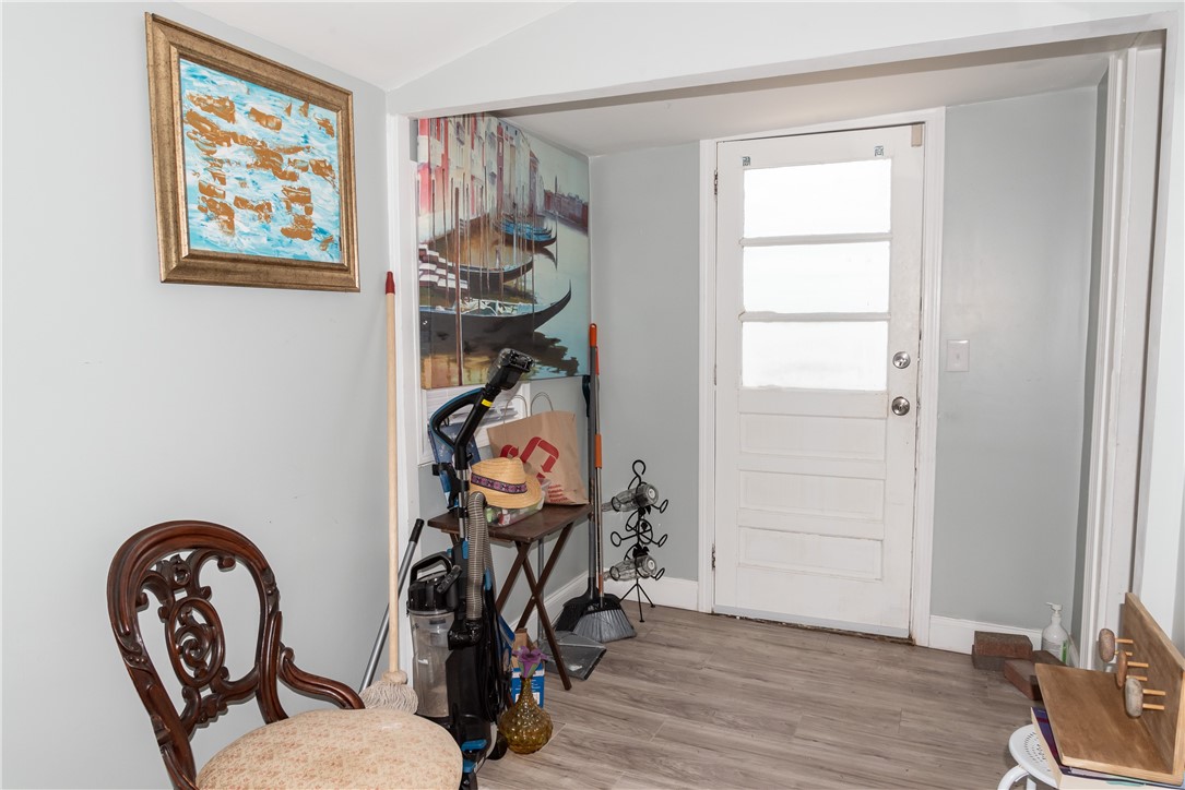 33 Ridge Street Cranston, RI 02920 - Photo 21 of 23