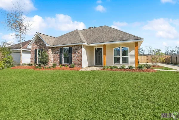 $215,000 | 30426 Paul Street, Walker, LA 70785