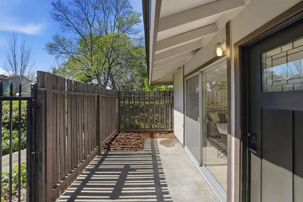 $399,888 | 5442 Roundtree Court, Unit A, Concord, CA 94521
