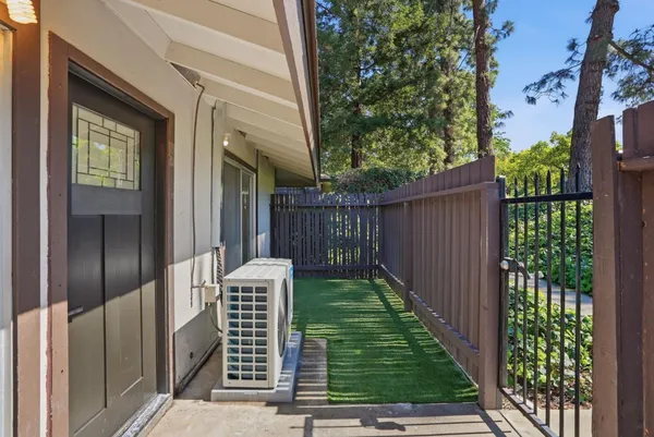 $399,888 | 5442 Roundtree Court, Unit A, Concord, CA 94521