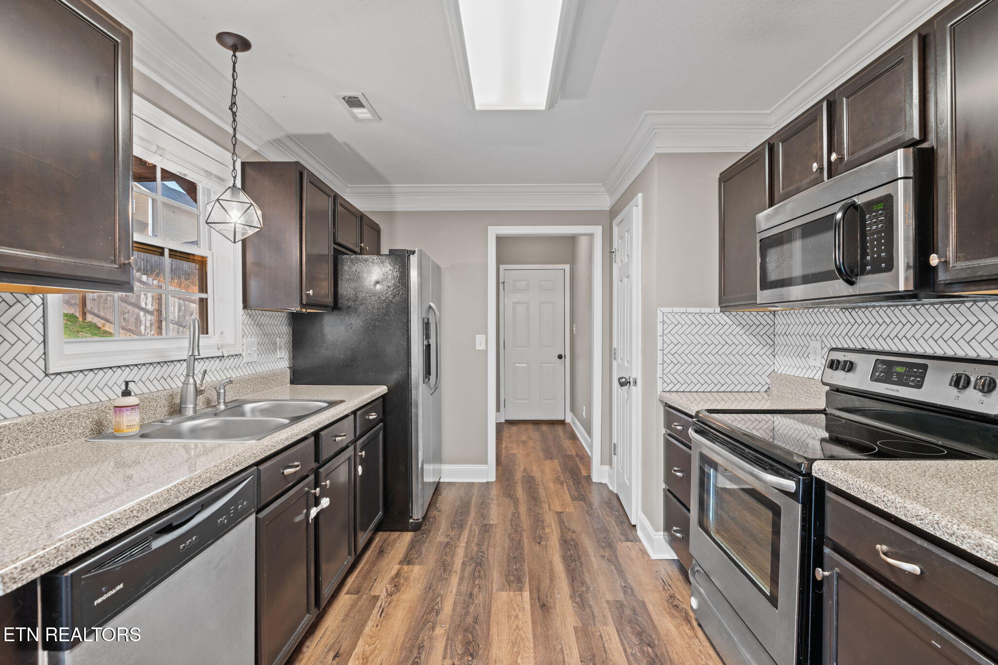 8429 Bowsong Lane Powell, TN 37849 - Photo 17 of 40 34-web-or-mls-8429 Bowsong-5185