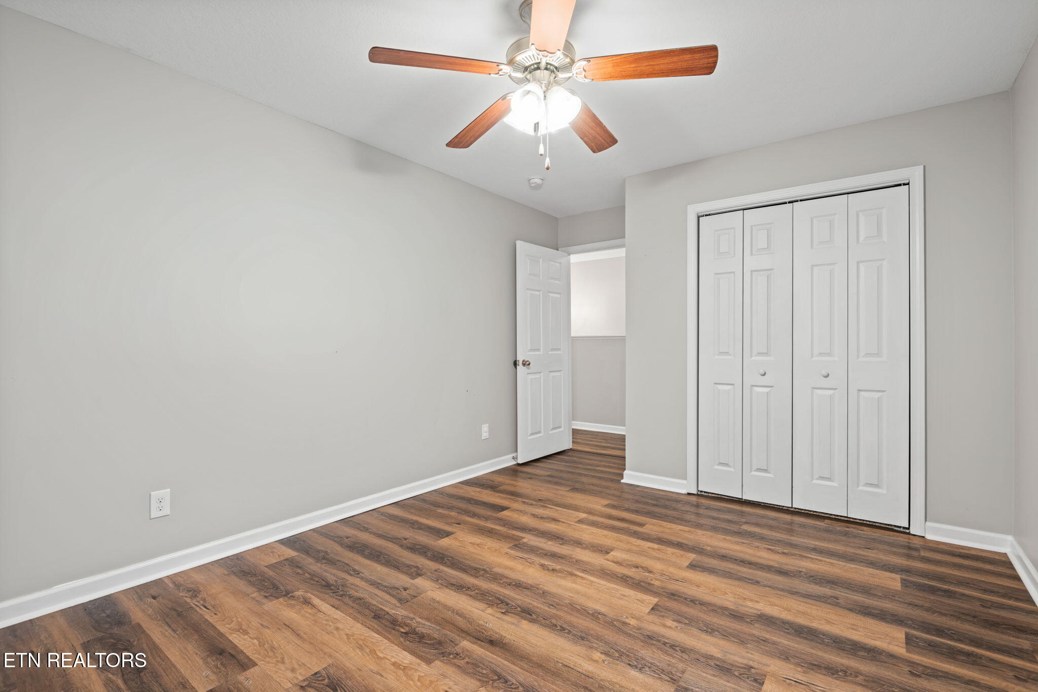 8429 Bowsong Lane Powell, TN 37849 - Photo 36 of 40 22-web-or-mls-8429 Bowsong-5127-Edit