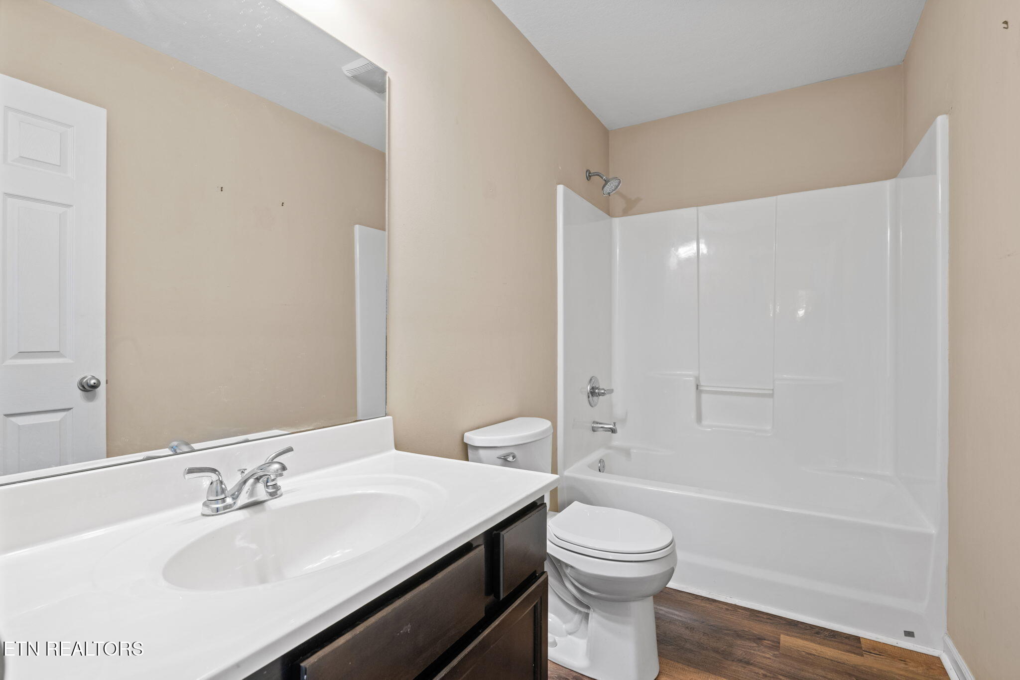 8429 Bowsong Lane Powell, TN 37849 - Photo 37 of 40 25-web-or-mls-8429 Bowsong-5136