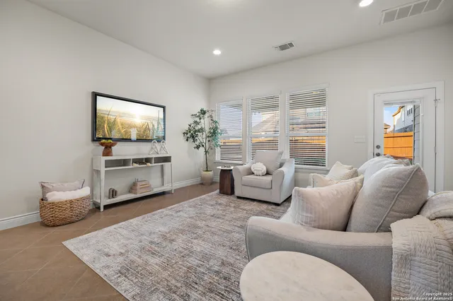 $425,000 | 12855 Sandy White, San Antonio, TX 78253