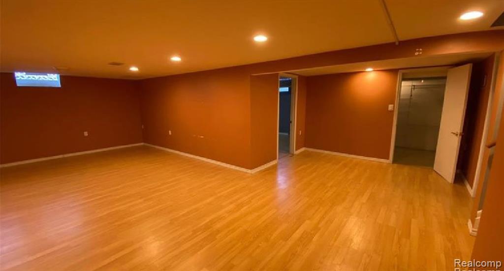 4867 Shell Court Warren, MI 48091 - Photo 14 of 21