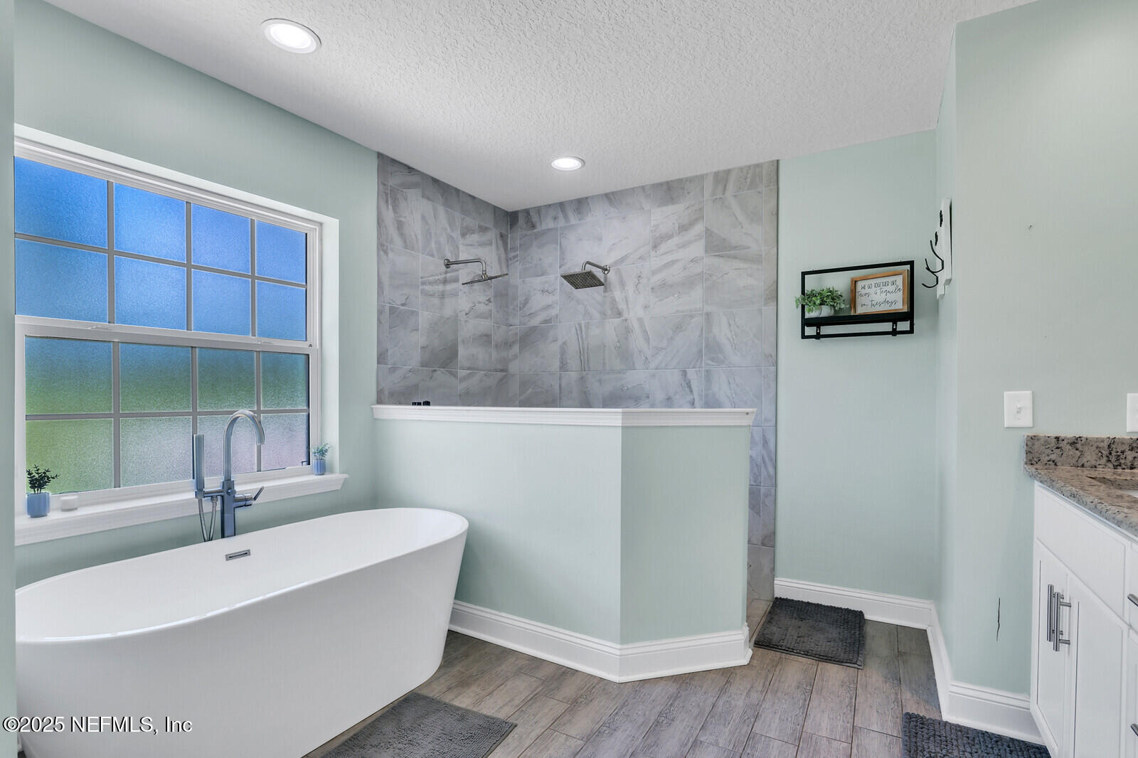 34390 Mitigation Trail Callahan, FL 32011 - Photo 22 of 70 Primary Bathroom