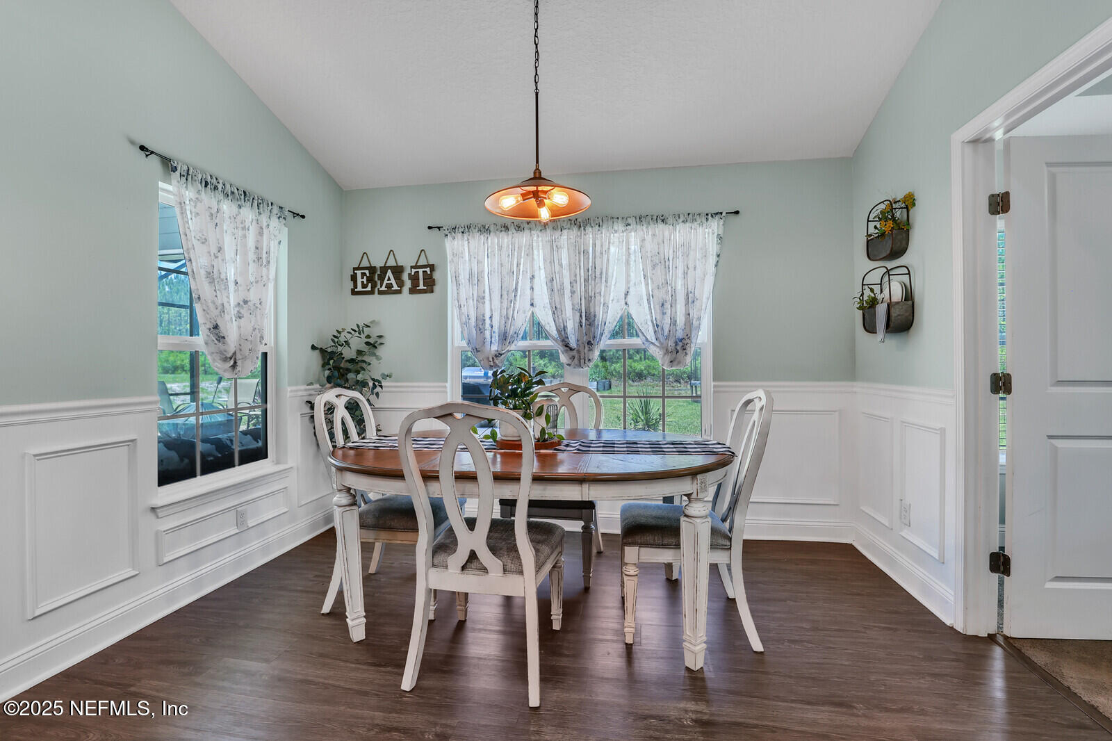 34390 Mitigation Trail Callahan, FL 32011 - Photo 29 of 70 Diningroom
