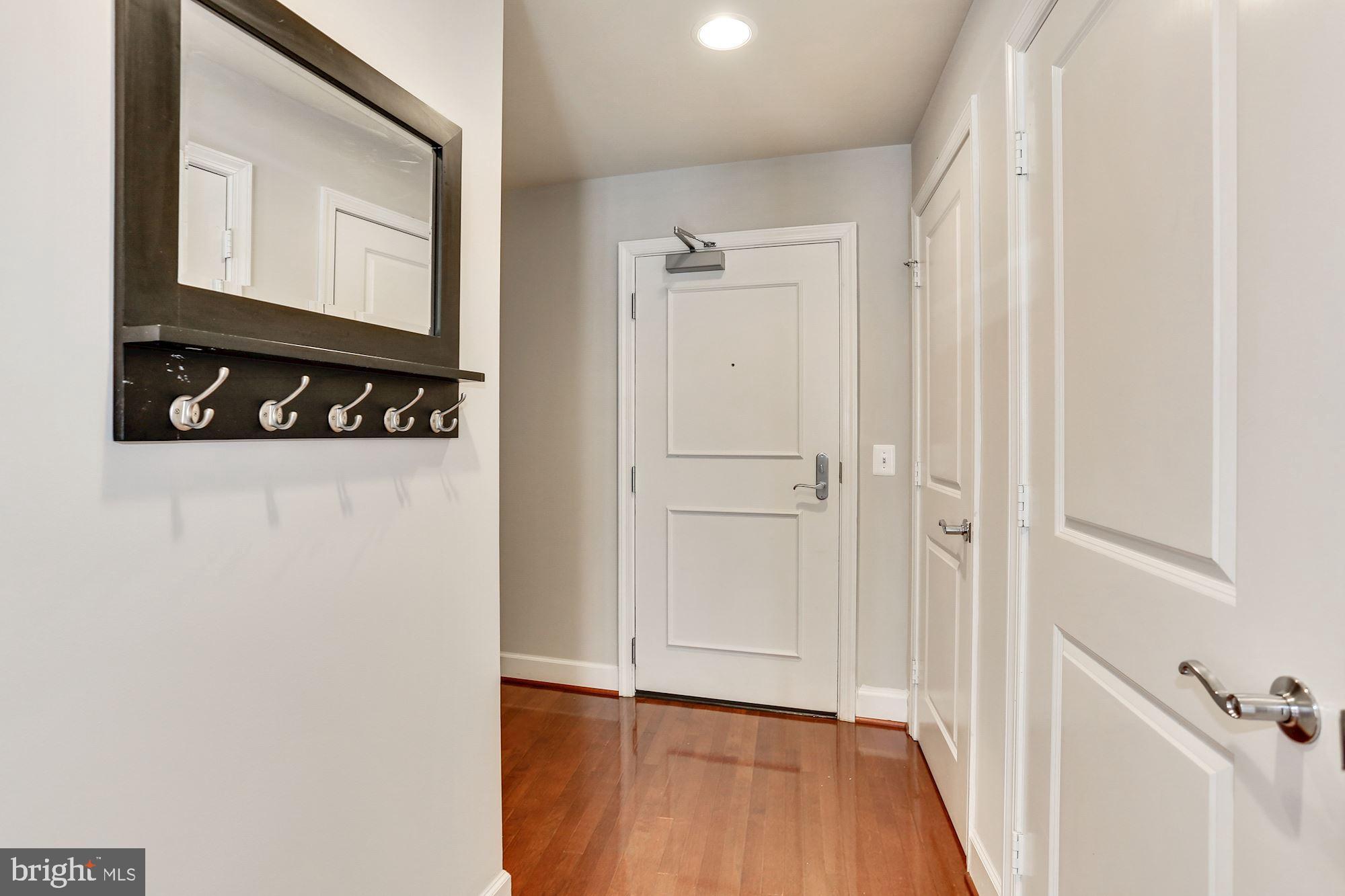 3600 South Glebe Road, Unit 428W Arlington, VA 22202 - Photo 22 of 47 Hallway
