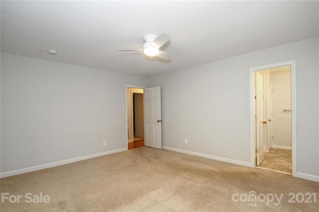 6204 Potter Road Matthews, NC 28104 - Photo 26 of 31 a view of an empty room