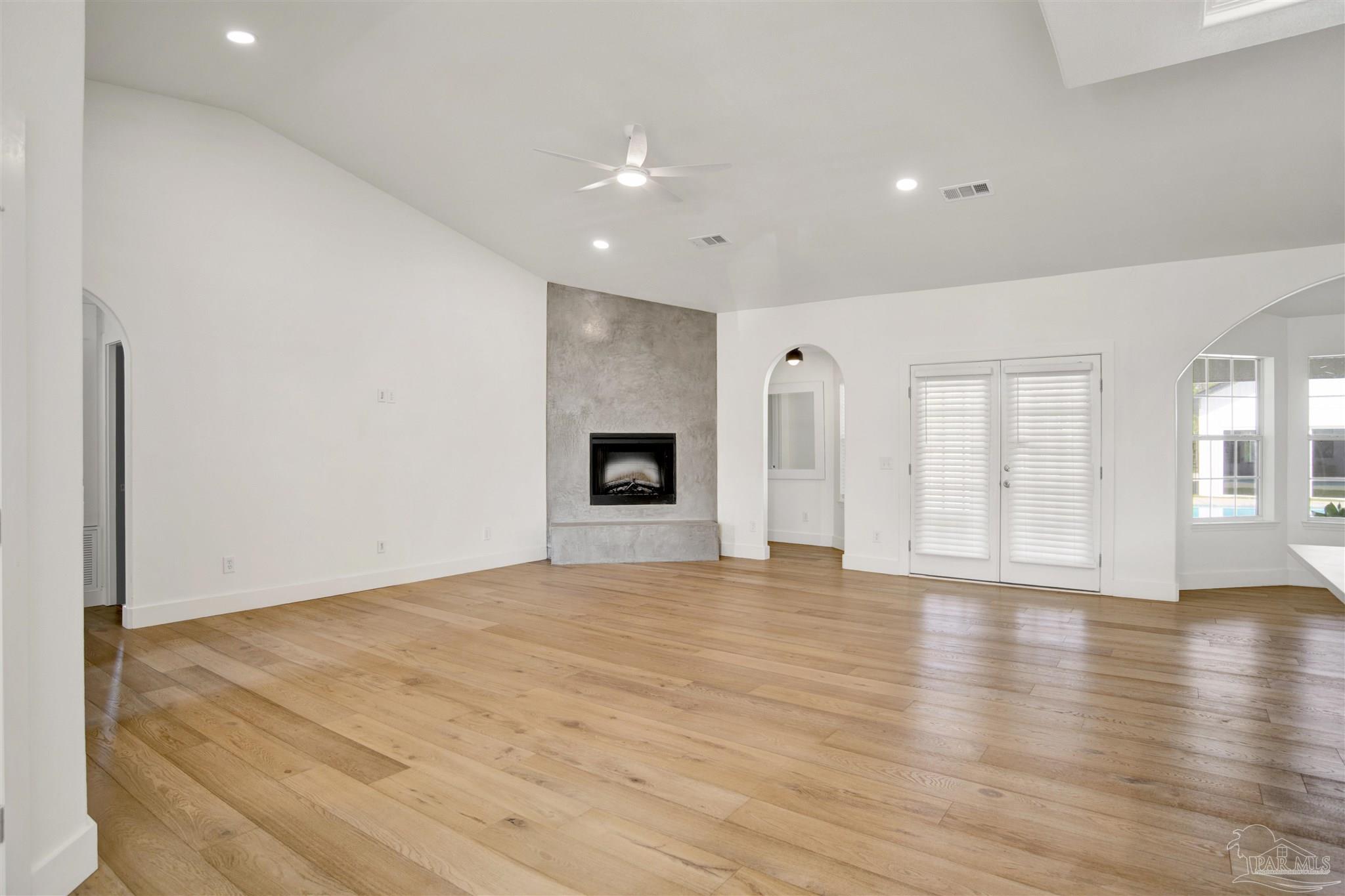 2810 Wallace Lake Road Pace, FL 32571 - Photo 19 of 54