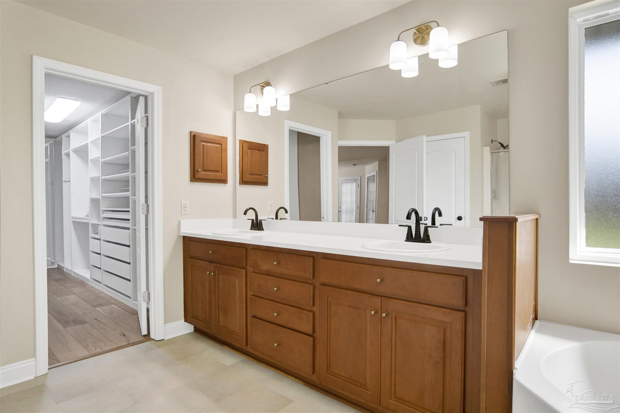 2810 Wallace Lake Road Pace, FL 32571 - Photo 25 of 54