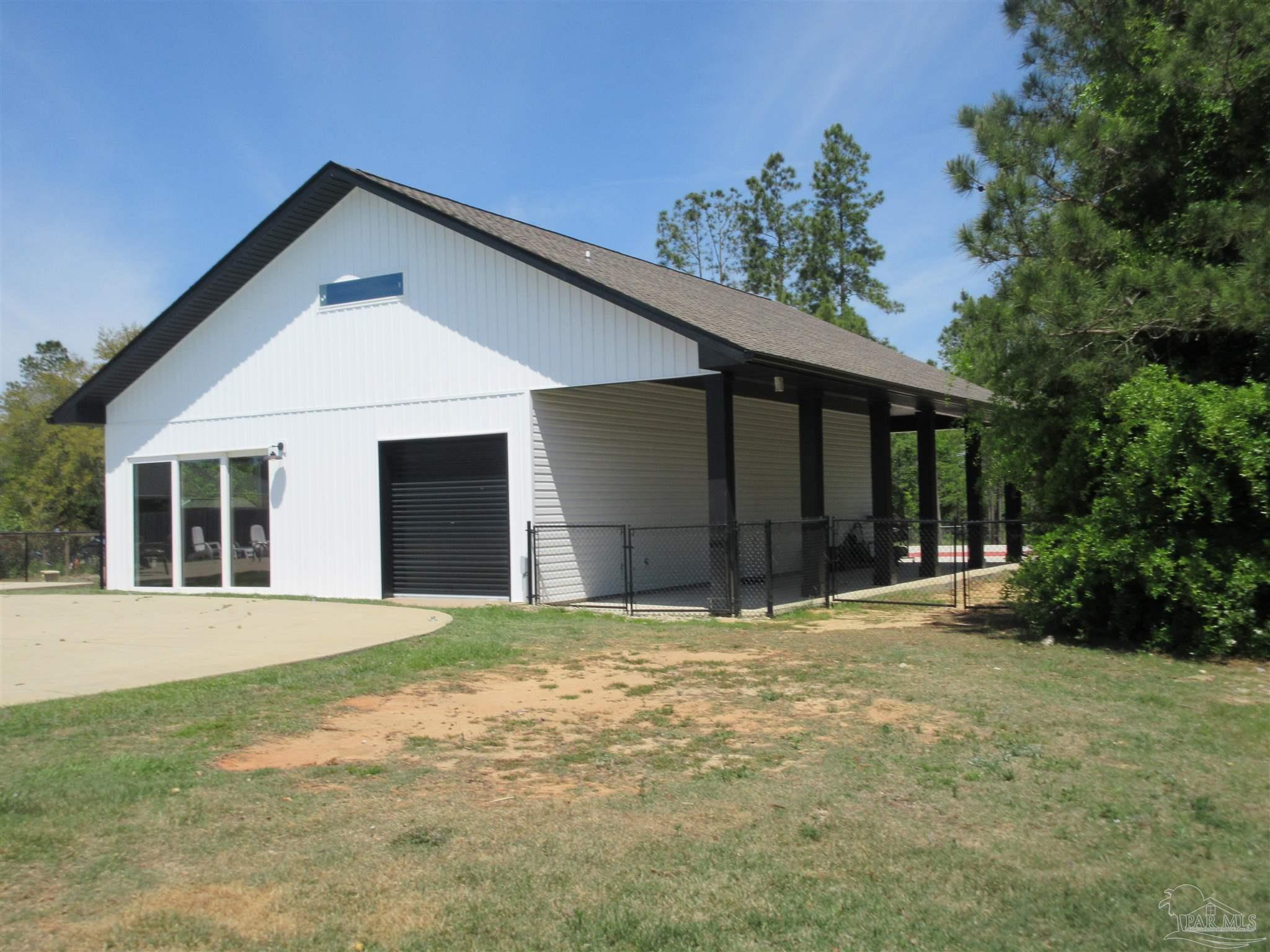 2810 Wallace Lake Road Pace, FL 32571 - Photo 44 of 65
