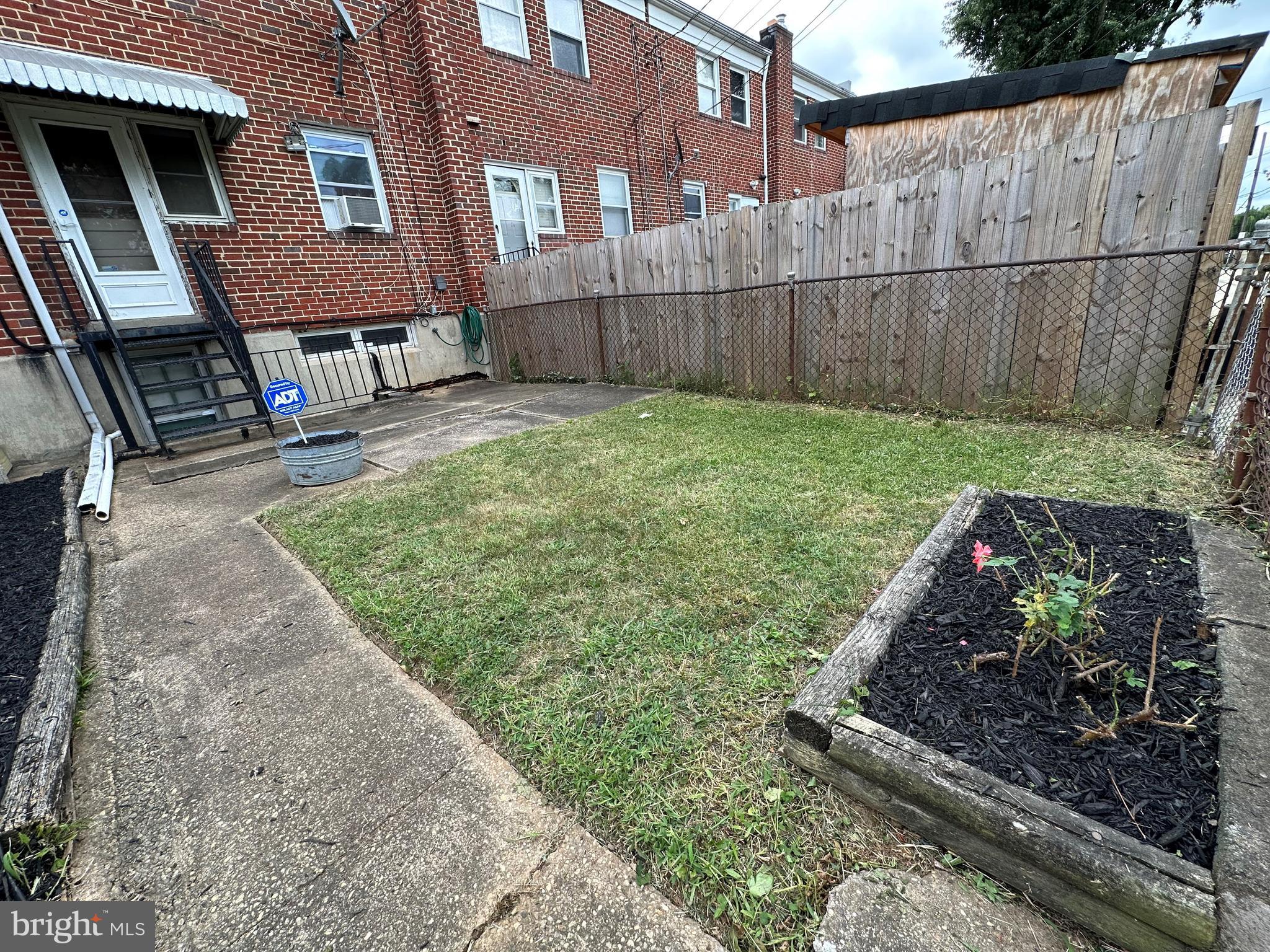 4222 Fallstaff Road Baltimore, MD 21215 - Photo 3 of 24 Fenced Rear Yard