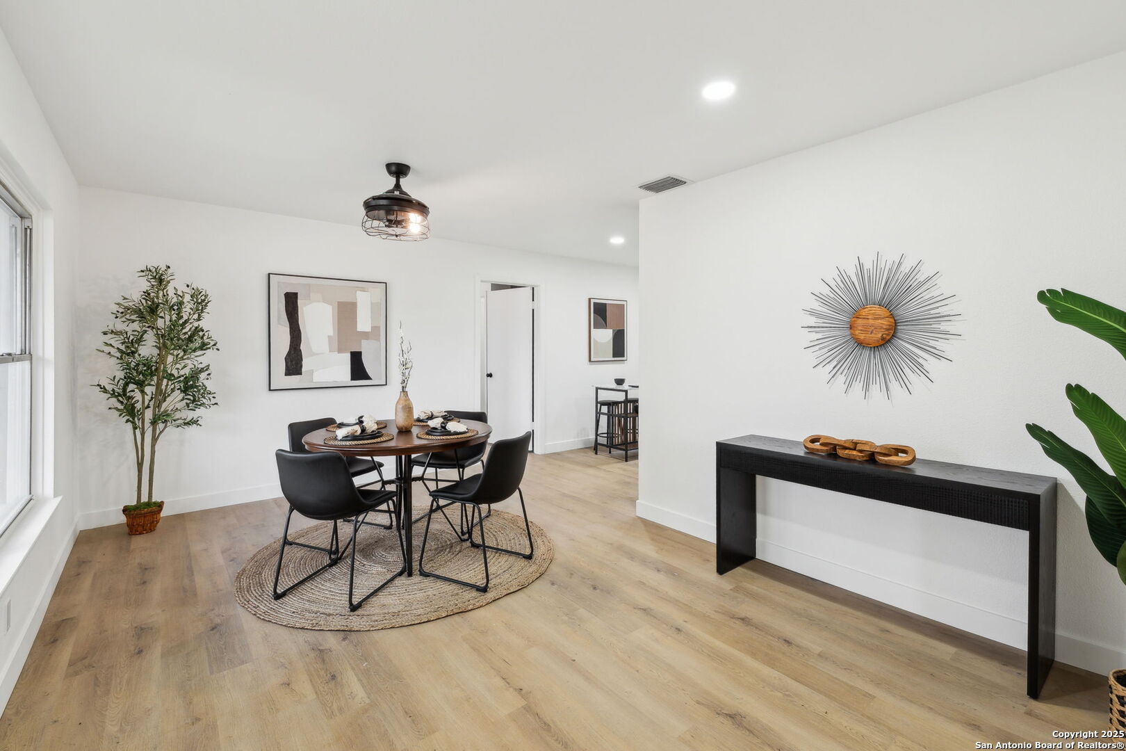 1815 Montview San Antonio, TX 78213 - Photo 29 of 49