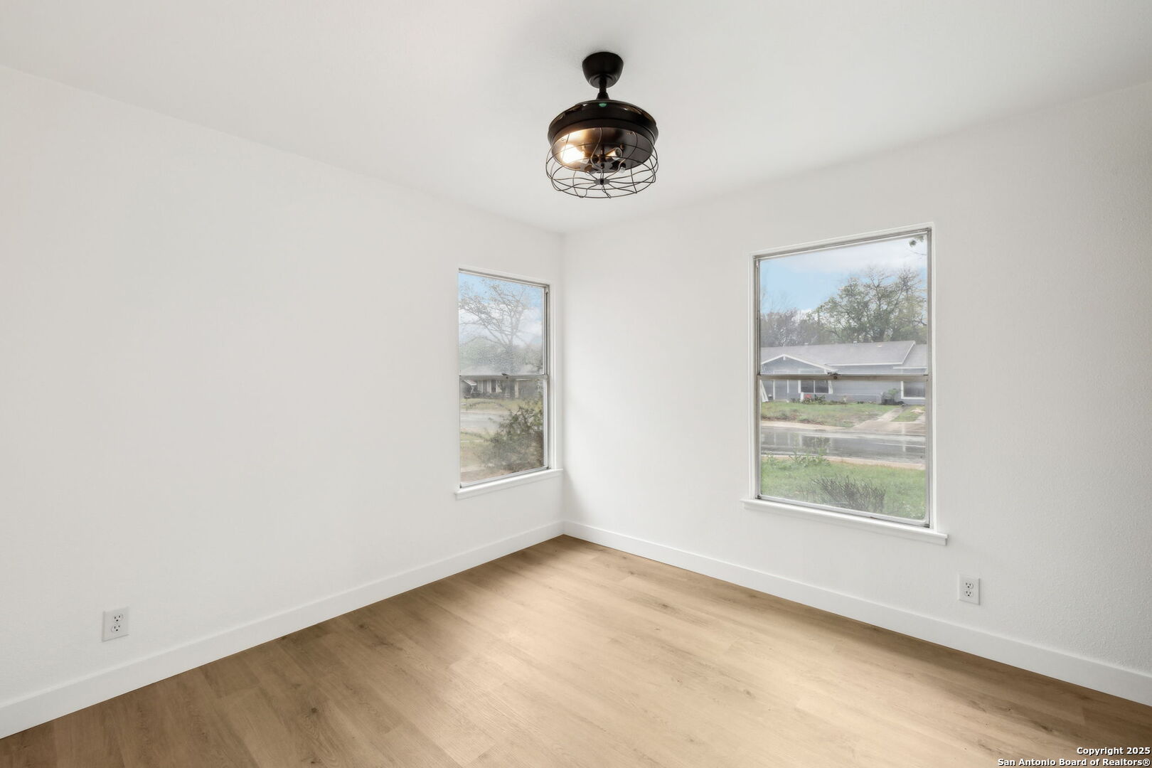 1815 Montview San Antonio, TX 78213 - Photo 33 of 49