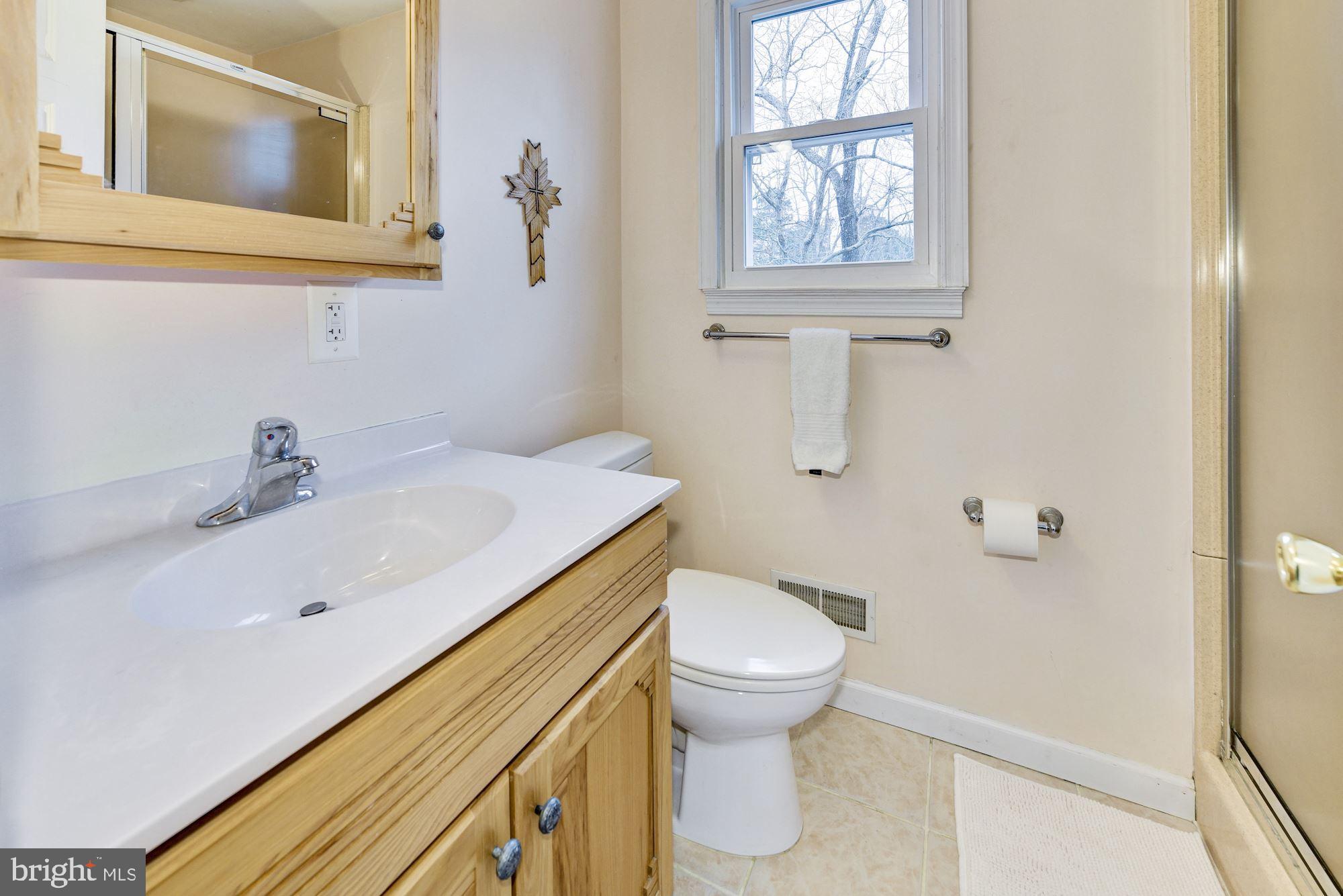 33 Tuckerton Road Shamong, NJ 08088 - Photo 18 of 27 Master Bath