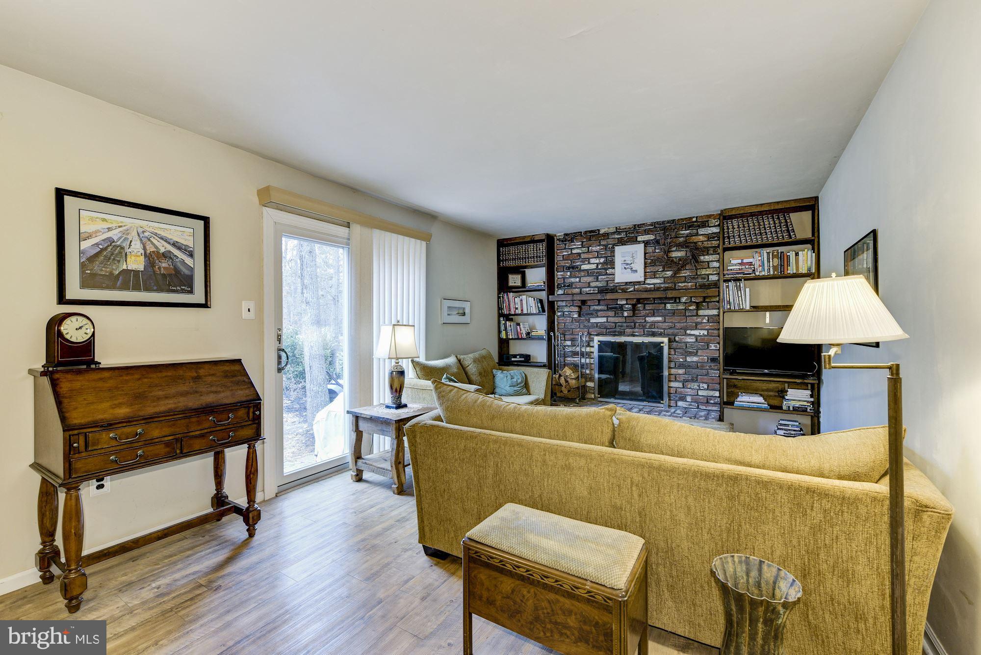 33 Tuckerton Road Shamong, NJ 08088 - Photo 5 of 27 Family Room