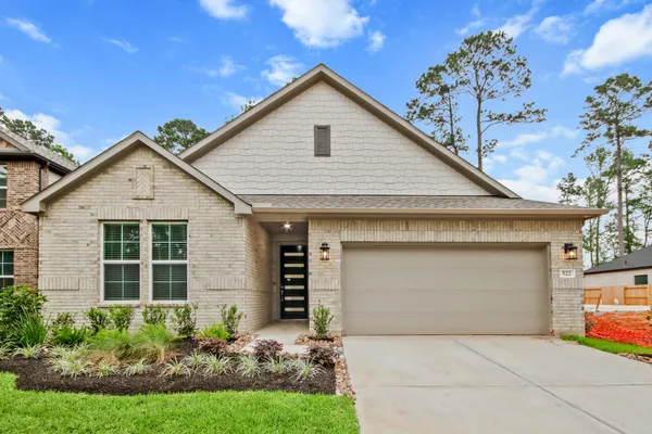 $354,900 | 522 Tawny Rim Drive, Willis, TX 77318