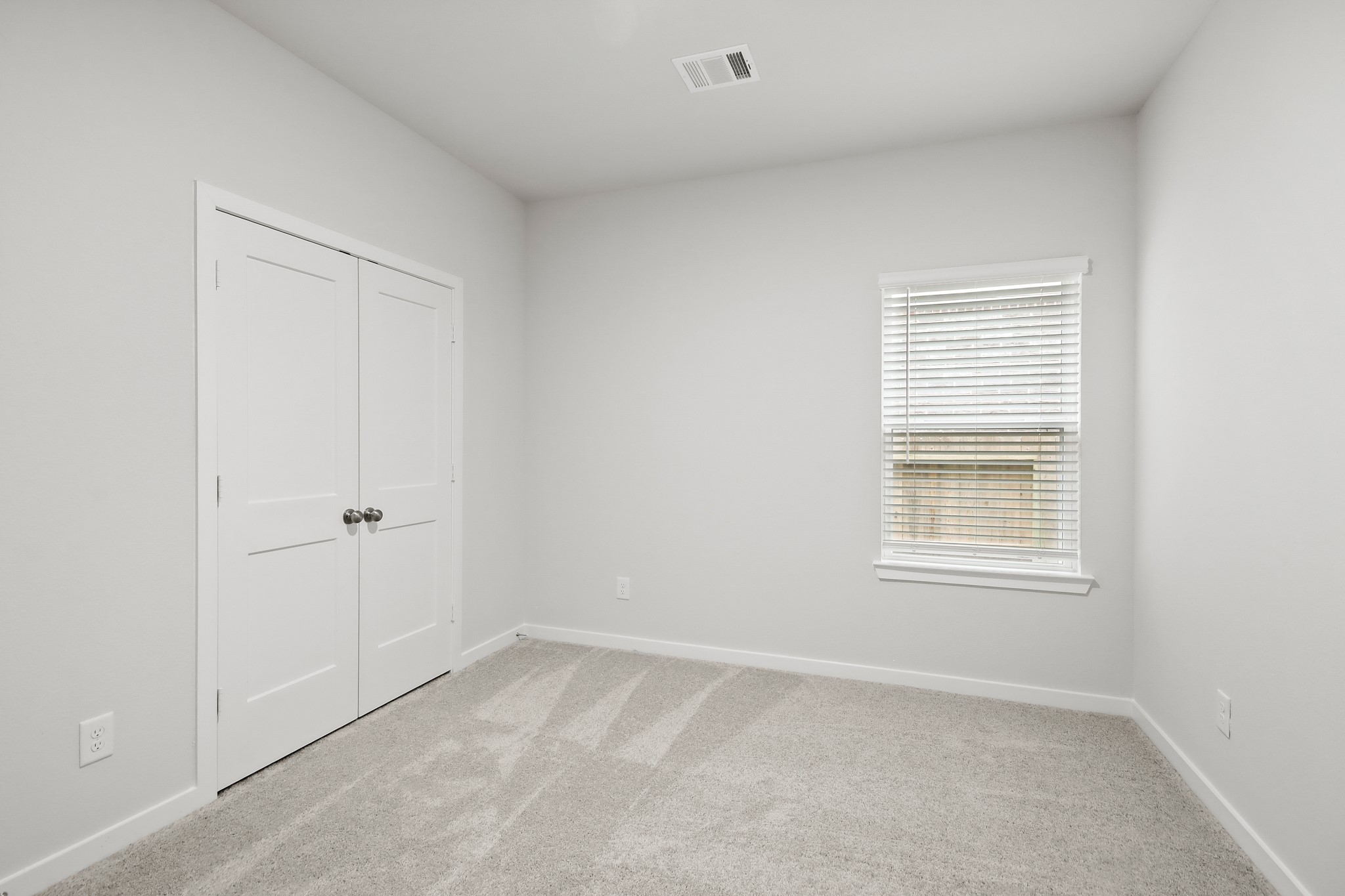 522 Tawny Rim Drive Willis, TX 77318 - Photo 12 of 25