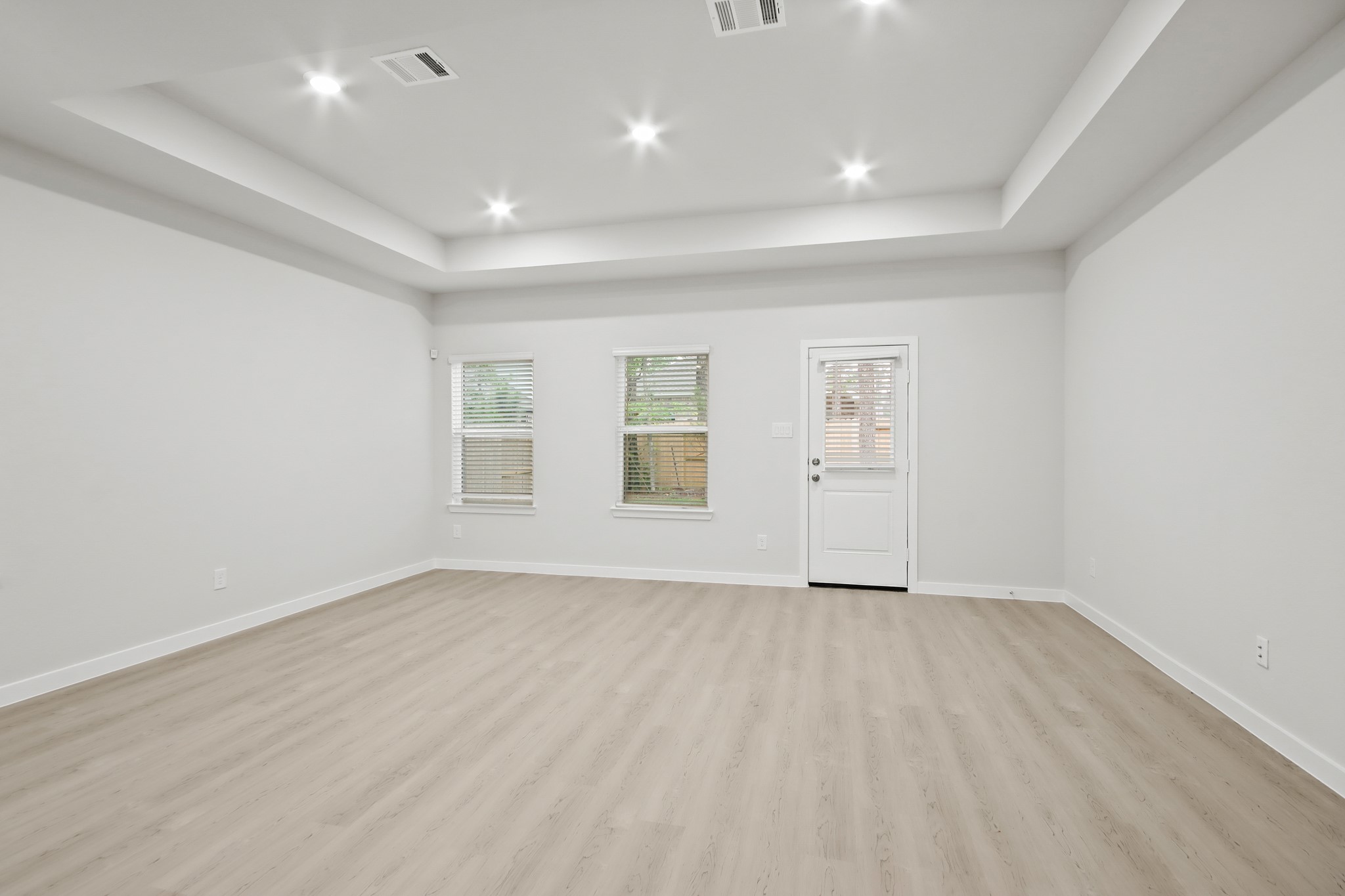 522 Tawny Rim Drive Willis, TX 77318 - Photo 7 of 25