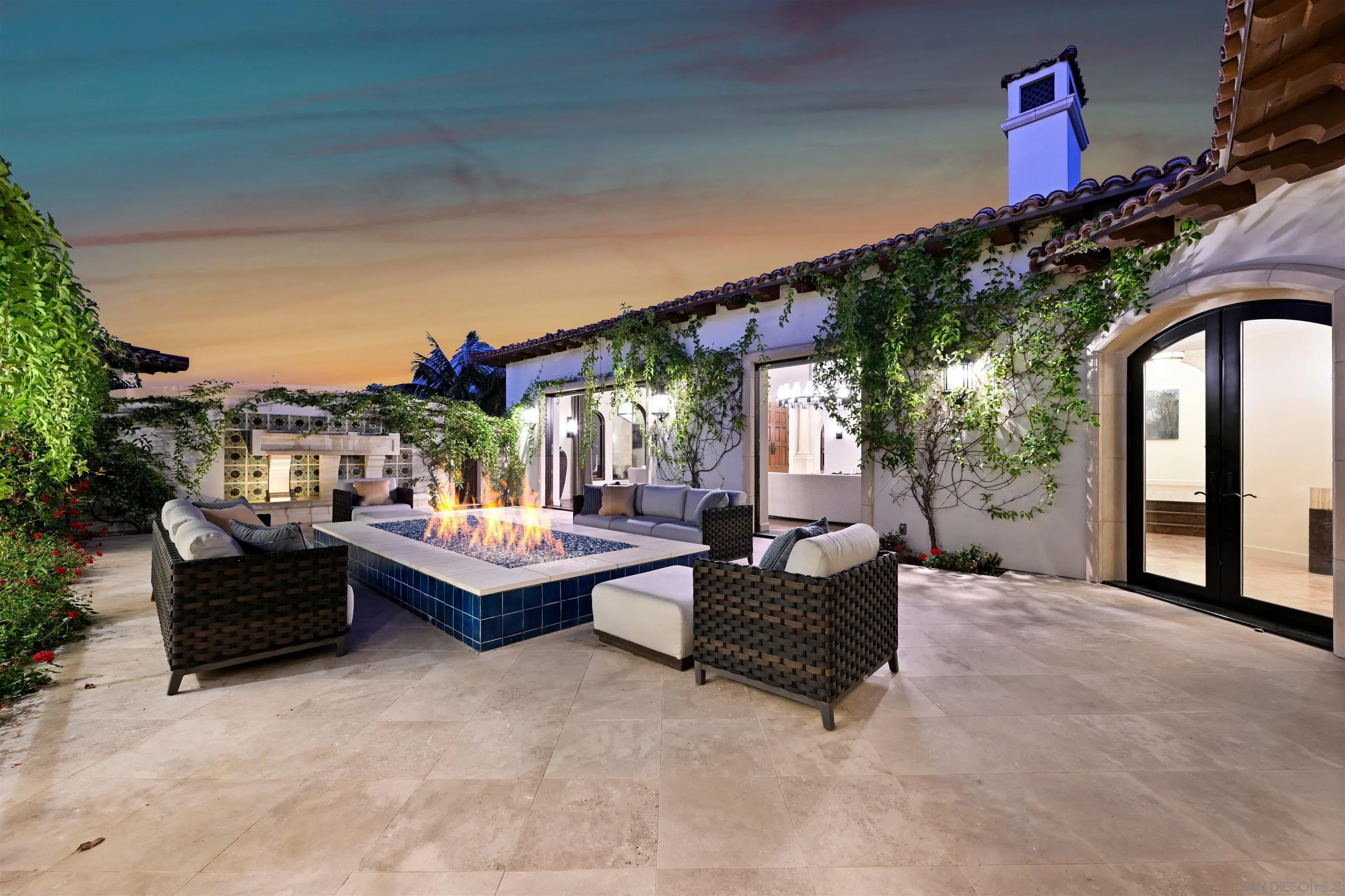 7031 Las Colinas Rancho Santa Fe, CA 92067 - Photo 3 of 42