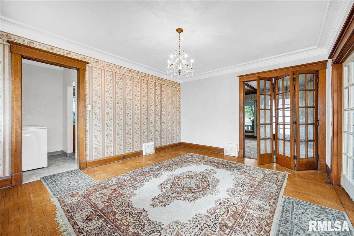 914 Washington Street Pekin, IL 61554 - Photo 11 of 44