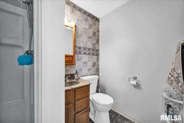 $154,900 | 914 Washington Street, Pekin, IL 61554