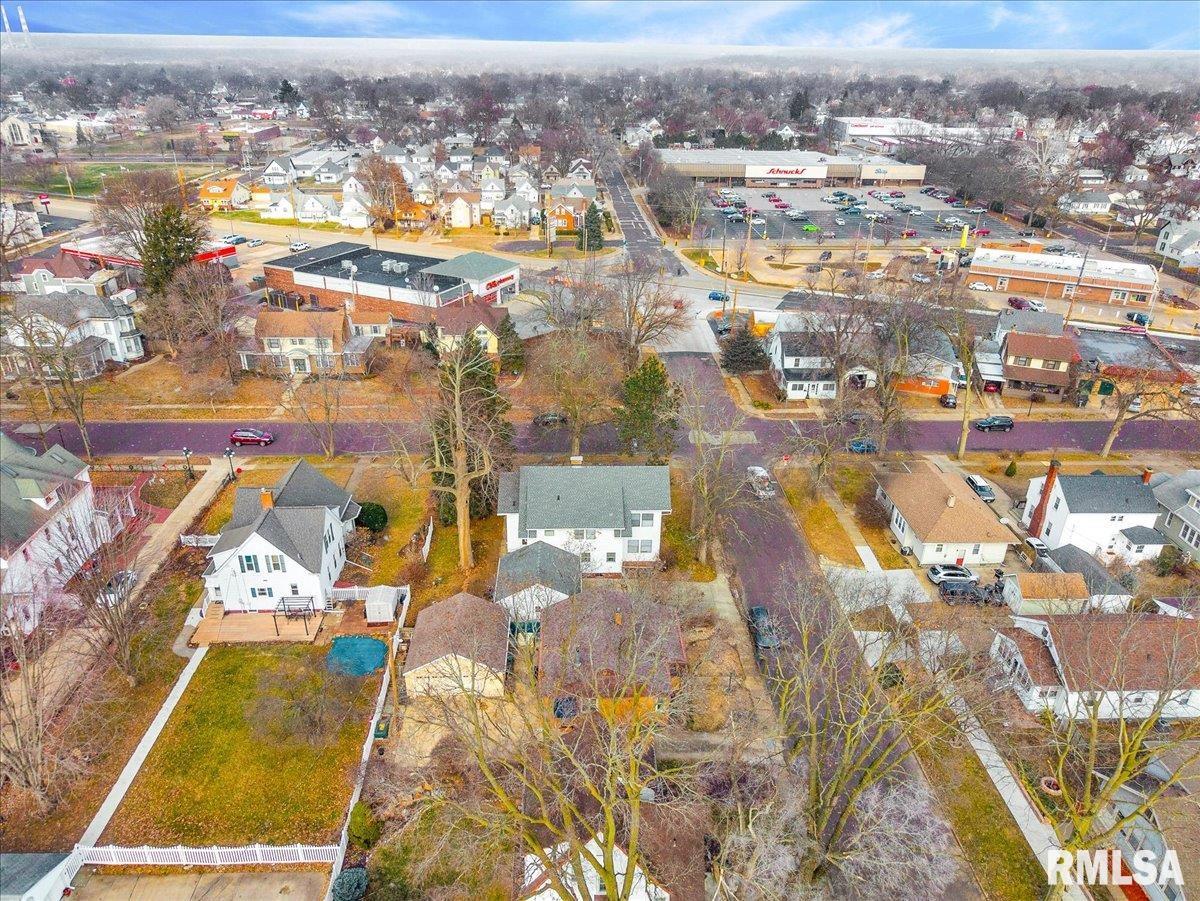 914 Washington Street Pekin, IL 61554 - Photo 41 of 44